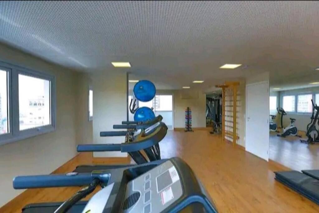 Apartamento 56 No Centro De Sp Perto Do Metro, 25 De Marco E Bras